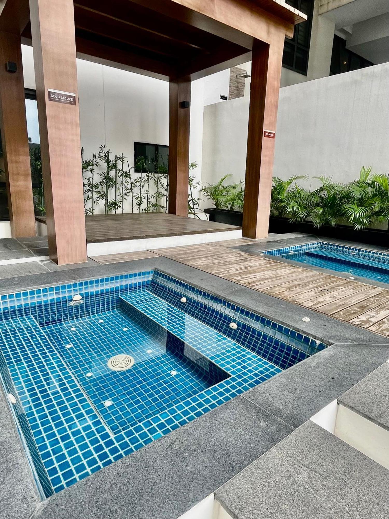 Greenbelt Hamilton Tower 1 Legazpi Makati City Exterior photo